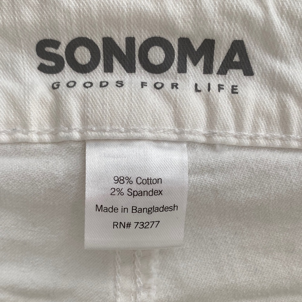 Sonoma Crisp White Denim Capri Jeans - Picture 5 of 6